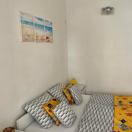 Appartamento Grande Familia Apartman Eger Esterno foto